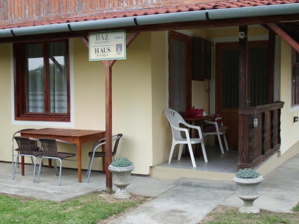 Zalakaros Panorama Apartmanok Værelse billede